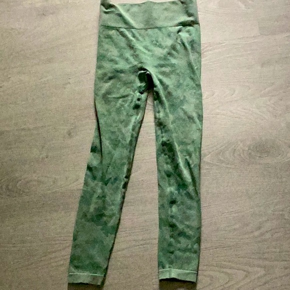 Leggings - Picture 1 of 3